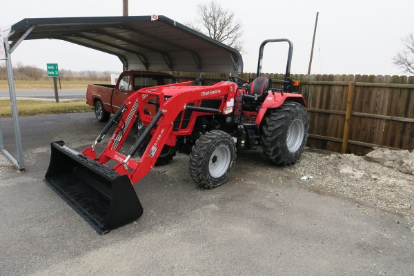 Mahindra 5155 ROPS SHT w/Ind Tires LDR