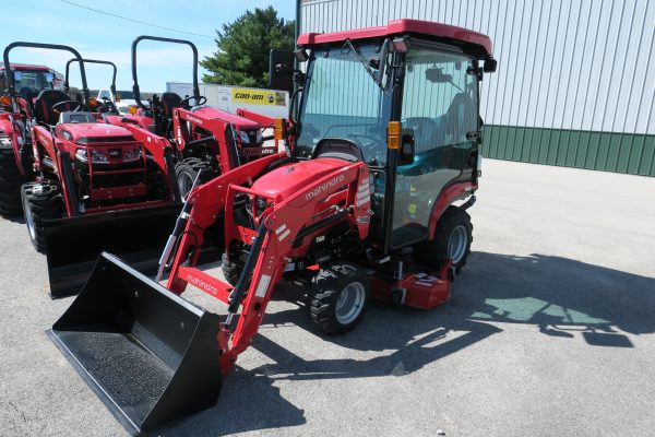 Mahindra 1120 HST CAB LDR MWR